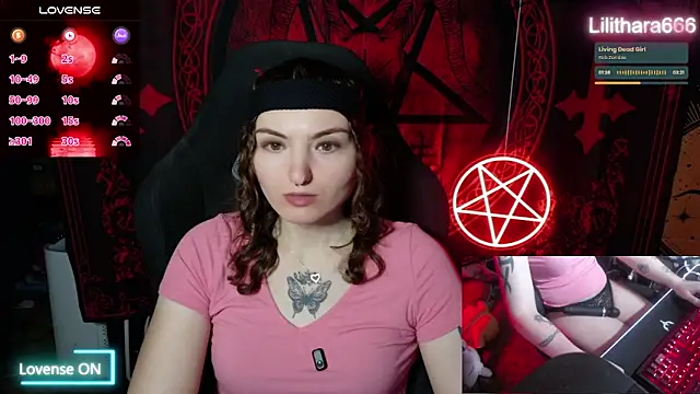 BrandiWRLD 999 online show from November 16, 2025, 8:13 pm