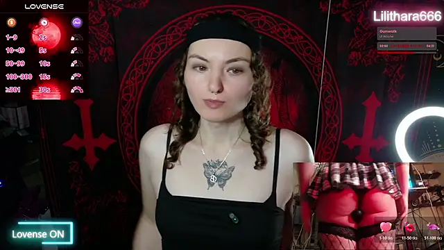 BrandiWRLD 999 online show from November 23, 2025, 7:13 pm