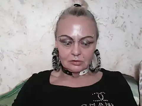 Gardener of Illusions online show from May 12, 2026, 11:27 am