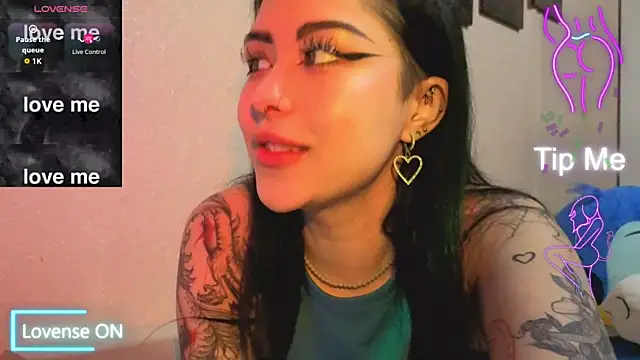 Snapshot of baby__kim chatting on February 3, 2026, 8:36 pm baby kim online show from February 3, 2026, 8:36 pm