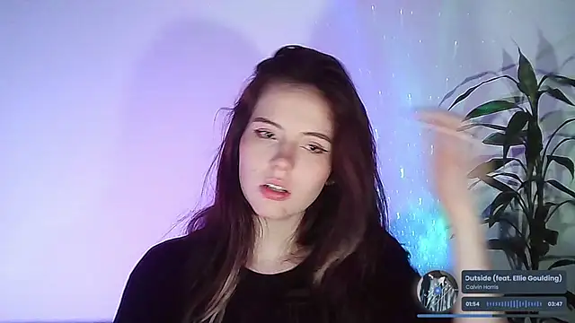 cherrybom969 online show from November 21, 2025, 11:37 pm