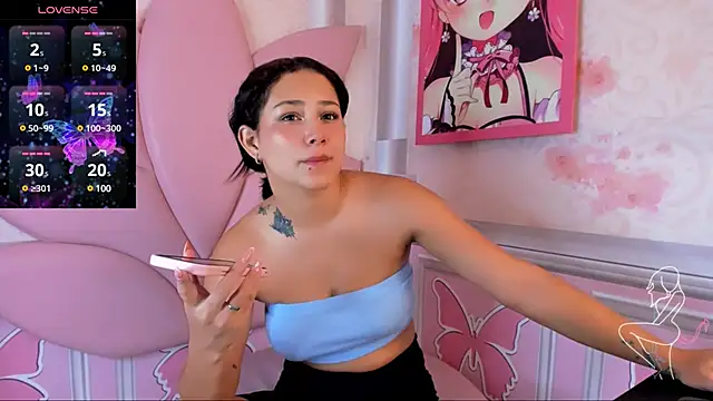 sexyy kitty18 online show from February 26, 2025, 3:14 am