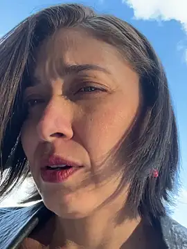 Snapshot of adarussell chatting on September 27, 2025, 4:57 pm adarussell online show from September 27, 2025, 4:57 pm