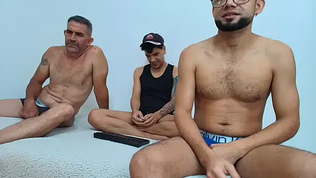 Benjamin show online show from October 30, 2025, 2:47 pm