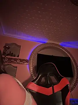 Snapshot of shanelle0 chatting on January 9, 2026, 9:16 am shanelle0 online show from January 9, 2026, 9:16 am