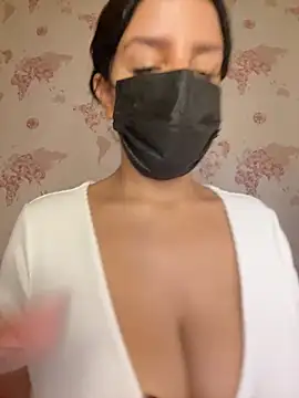 Snapshot of shanelle0 chatting on October 18, 2025, 4:25 am shanelle0 online show from October 18, 2025, 4:25 am