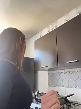 JanneKim online show from February 28, 2026, 3:44 pm