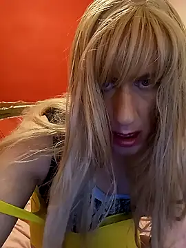 Snapshot of chcipolknouttvyhoptaka chatting on October 3, 2025, 4:14 am chcipolknouttvyhoptaka online show from October 3, 2025, 4:14 am