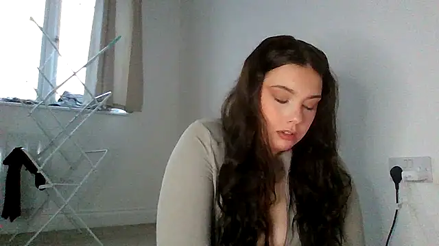 Snapshot of Krystal_Tx chatting on March 7, 2026, 5:18 pm Krystal Tx online show from March 7, 2026, 5:18 pm