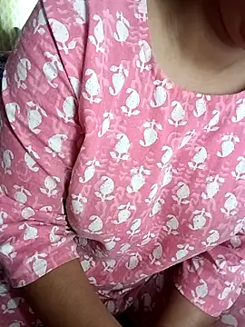 EeshaBhabi online show from February 18, 2026, 6:44 am