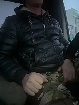 AlexGWoW online show from December 15, 2025, 1:28 pm