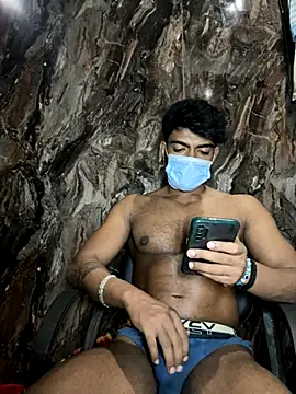 rony6663 online show from November 12, 2025, 6:01 pm