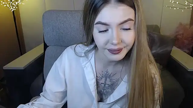 Snapshot of Ritaneer chatting on February 19, 2025, 9:06 am Ritaneer online show from February 19, 2025, 9:06 am