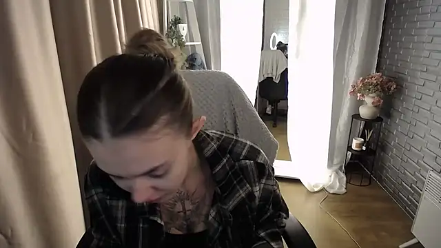 Snapshot of Ritaneer chatting on September 30, 2025, 9:59 am Ritaneer online show from September 30, 2025, 9:59 am