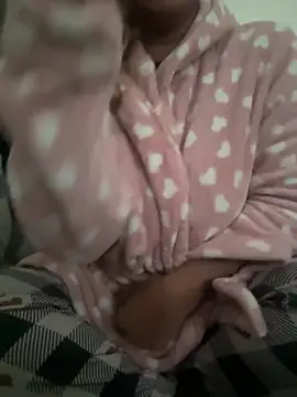 TEMPTING-TAMMY online show from October 29, 2025, 7:29 am