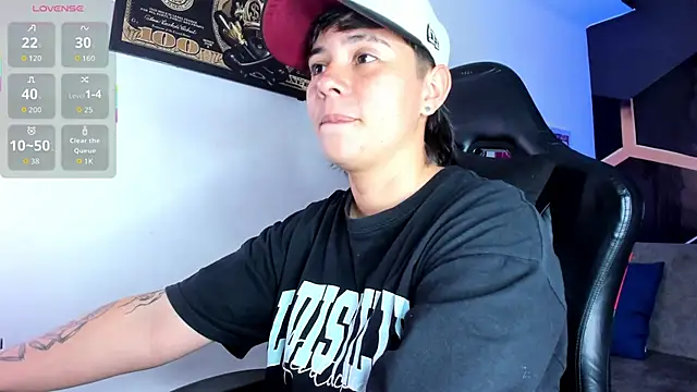 AbbySmiitth  online show from October 21, 2025, 7:13 pm