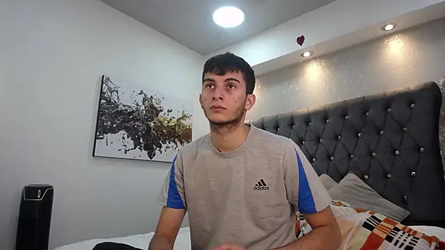 Snapshot of MrWilliseo chatting on March 14, 2025, 7:44 pm MrWilliseo online show from March 14, 2025, 7:44 pm