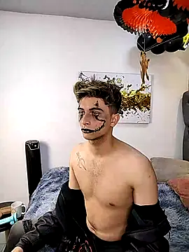 Snapshot of MrWilliseo chatting on October 31, 2025, 10:05 pm MrWilliseo online show from October 31, 2025, 10:05 pm