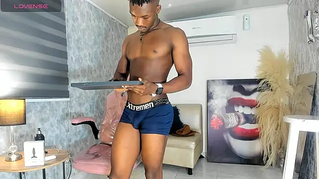 KENDER21  online show from November 19, 2025, 8:53 pm