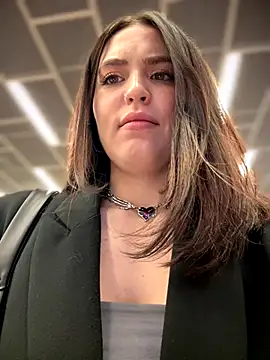 meow girl online show from September 24, 2025, 10:11 am