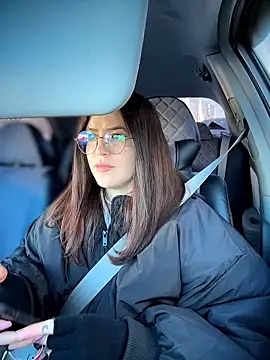 Snapshot of meow_girl chatting on February 14, 2026, 9:42 am meow girl online show from February 14, 2026, 9:42 am