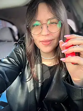 Snapshot of meow_girl chatting on February 23, 2026, 10:05 am meow girl online show from February 23, 2026, 10:05 am