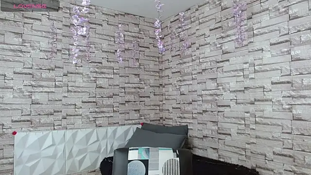 Snapshot of Vanse_lust chatting on September 25, 2025, 7:42 pm Vanse lust online show from September 25, 2025, 7:42 pm