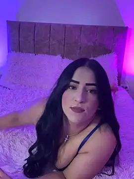 Snapshot of Miss_Ivy4 chatting on October 18, 2025, 8:38 am Miss Ivy4 online show from October 18, 2025, 8:38 am