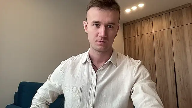 cute mark online show from April 4, 2026, 10:11 am