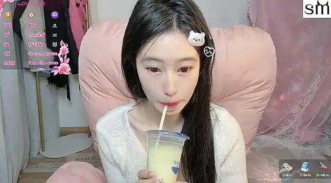 JennieKim RoseannePark online show from January 13, 2025, 12:35 pm