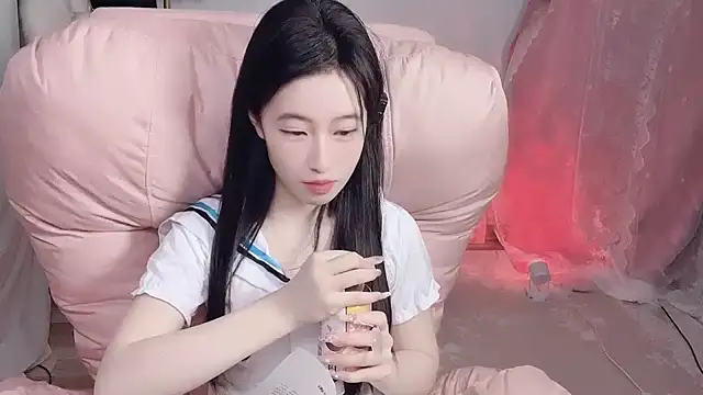 JennieKim RoseannePark online show from January 24, 2025, 5:53 pm