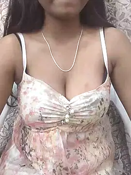 Snapshot of Ishaani_0 chatting on March 14, 2025, 10:05 pm Ishaani 0 online show from March 14, 2025, 10:05 pm