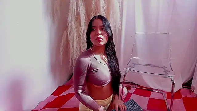 HayamiKioto online show from October 29, 2025, 1:43 pm