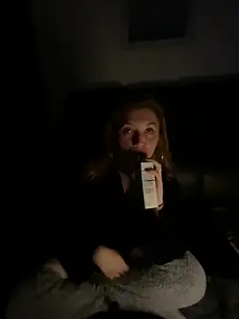 Snapshot of Stoner_BarbieXX chatting on April 26, 2026, 8:28 pm Stoner BarbieXX online show from April 26, 2026, 8:28 pm