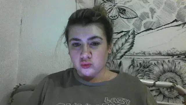 CamilaCherryX online show from February 11, 2026, 7:14 pm