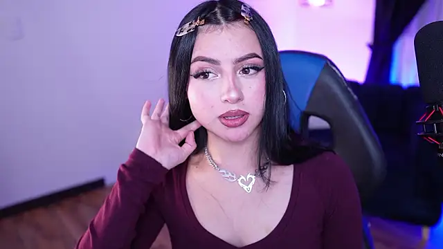 myeimmy 33 online show from February 20, 2026, 11:28 pm