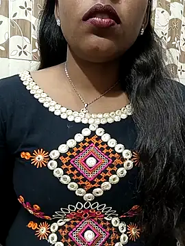 Mukti-Sinha online show from February 5, 2025, 7:18 am