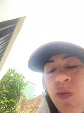 Little aphrodite online show from February 15, 2026, 3:33 pm