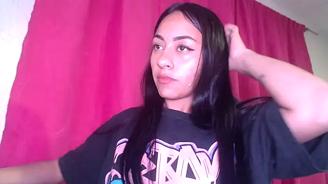 Little aphrodite online show from December 21, 2025, 4:36 am