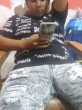 Tu papi 69  online show from July 18, 2026, 7:44 pm