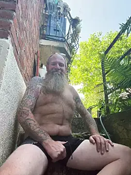 Snapshot of Ice_mannHH chatting on June 24, 2026, 2:04 pm Ice mannHH online show from June 24, 2026, 2:04 pm