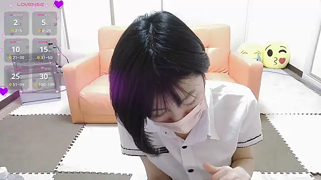 minamina1221 online show from November 25, 2025, 6:19 pm