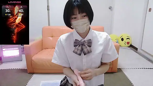 minamina1221 online show from December 4, 2025, 6:07 pm