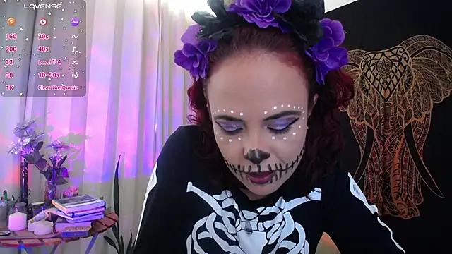 AmaRiv online show from October 31, 2025, 6:04 pm