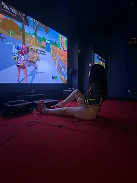 lenalux online show from November 26, 2025, 2:17 pm