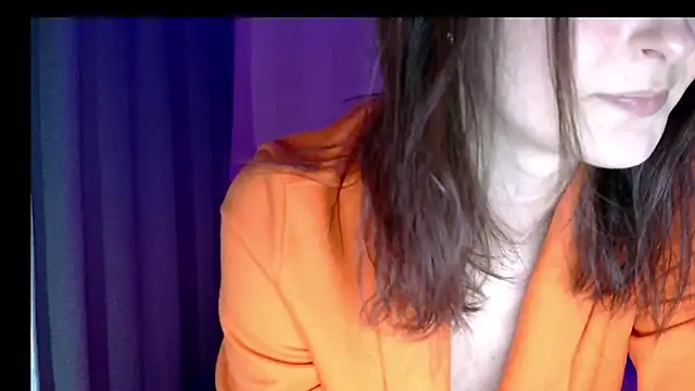 Snapshot of LilyXSky chatting on February 26, 2025, 12:27 pm LilyXSky online show from February 26, 2025, 12:27 pm