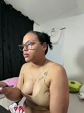 angela angels  online show from May 24, 2026, 1:38 am