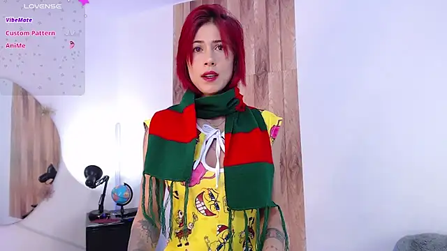 Snapshot of Susana_Rios11 chatting on December 16, 2024, 11:12 am Susana Rios11 online show from December 16, 2024, 11:12 am