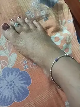 Snapshot of lakey91girl chatting on December 19, 2025, 3:36 pm lakey91girl online show from December 19, 2025, 3:36 pm