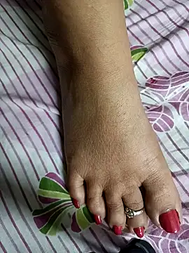 Snapshot of lakey91girl chatting on February 25, 2025, 12:38 pm lakey91girl online show from February 25, 2025, 12:38 pm